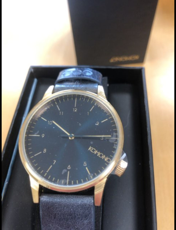 KOMONO armbåndsur grå rem